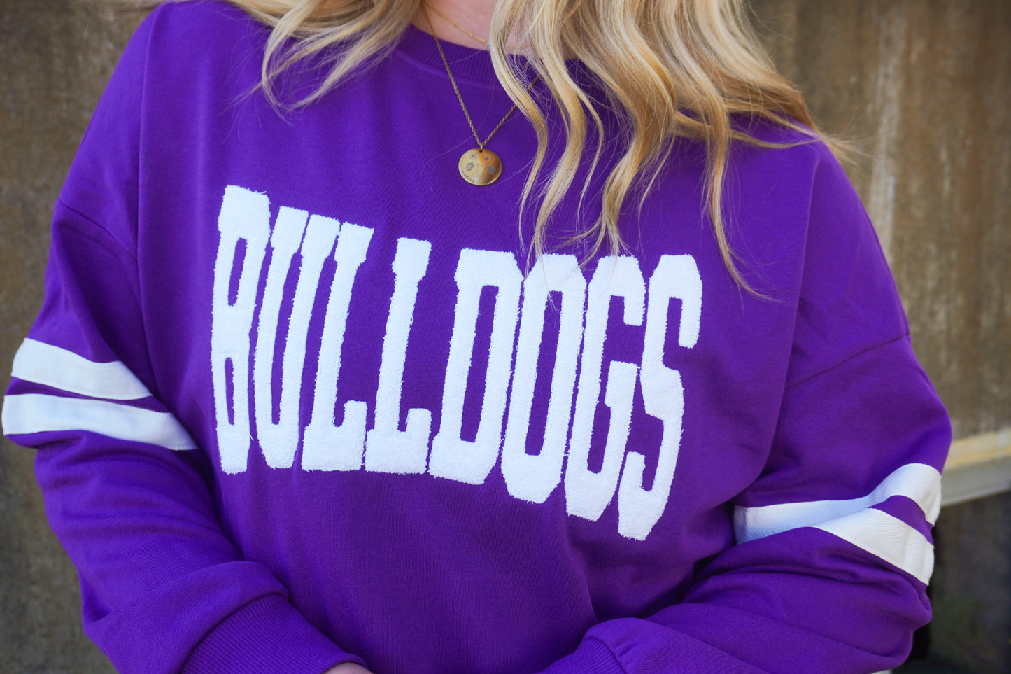 (PRE-ORDER) BULLDOGS LIGHTWEIGHT EMBROIDERED CREW