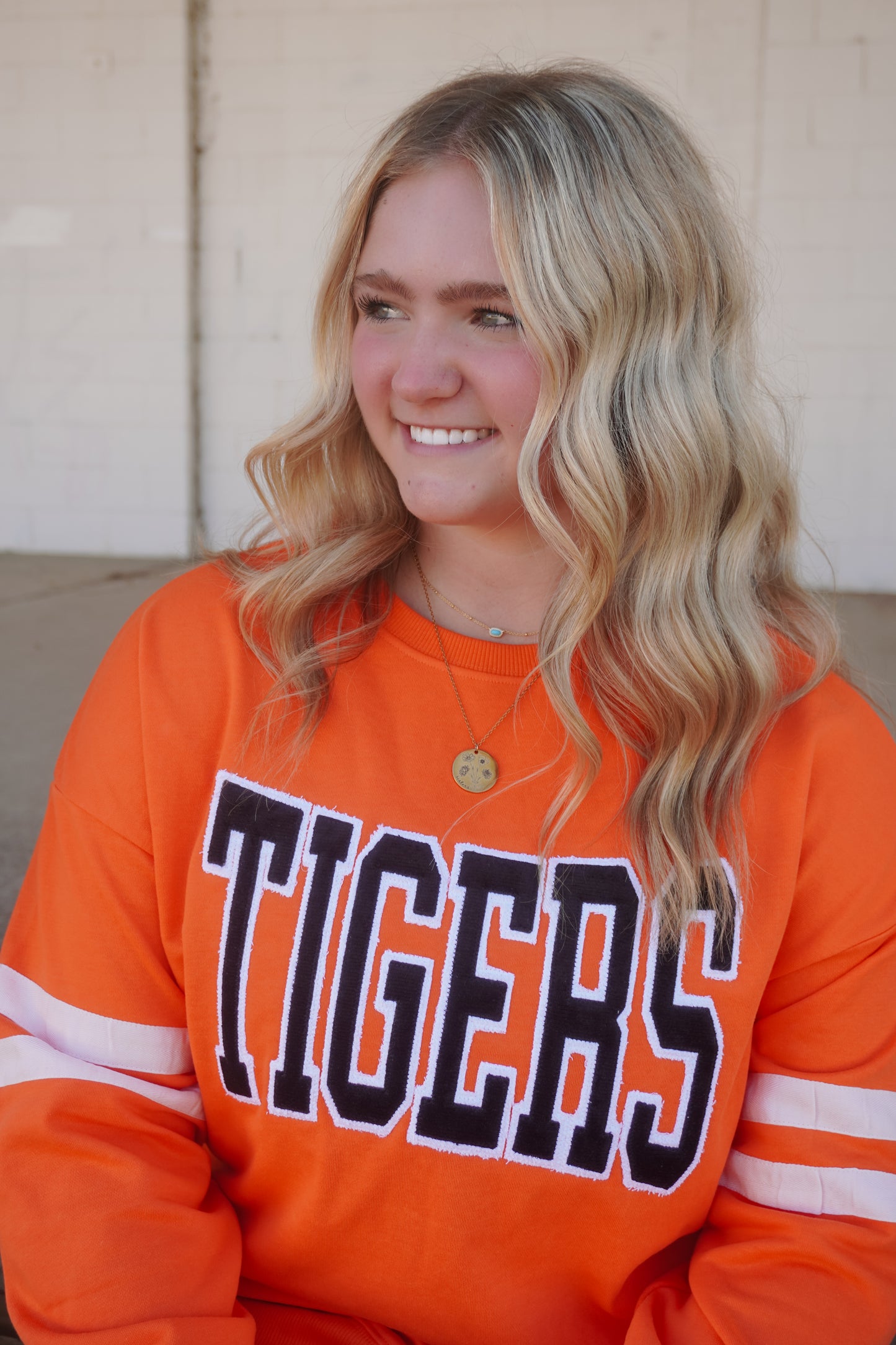 (PRE-ORDER) TIGERS LIGHTWEIGHT EMBROIDERED CREW