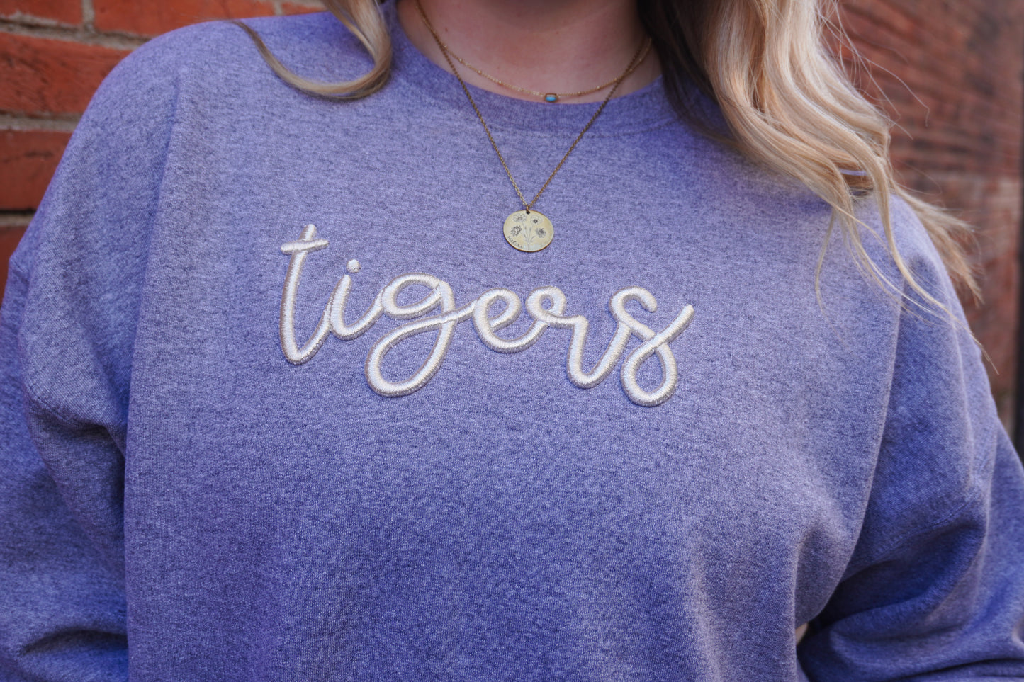 TIGERS PUFF METALLIC SWEATSHIRT